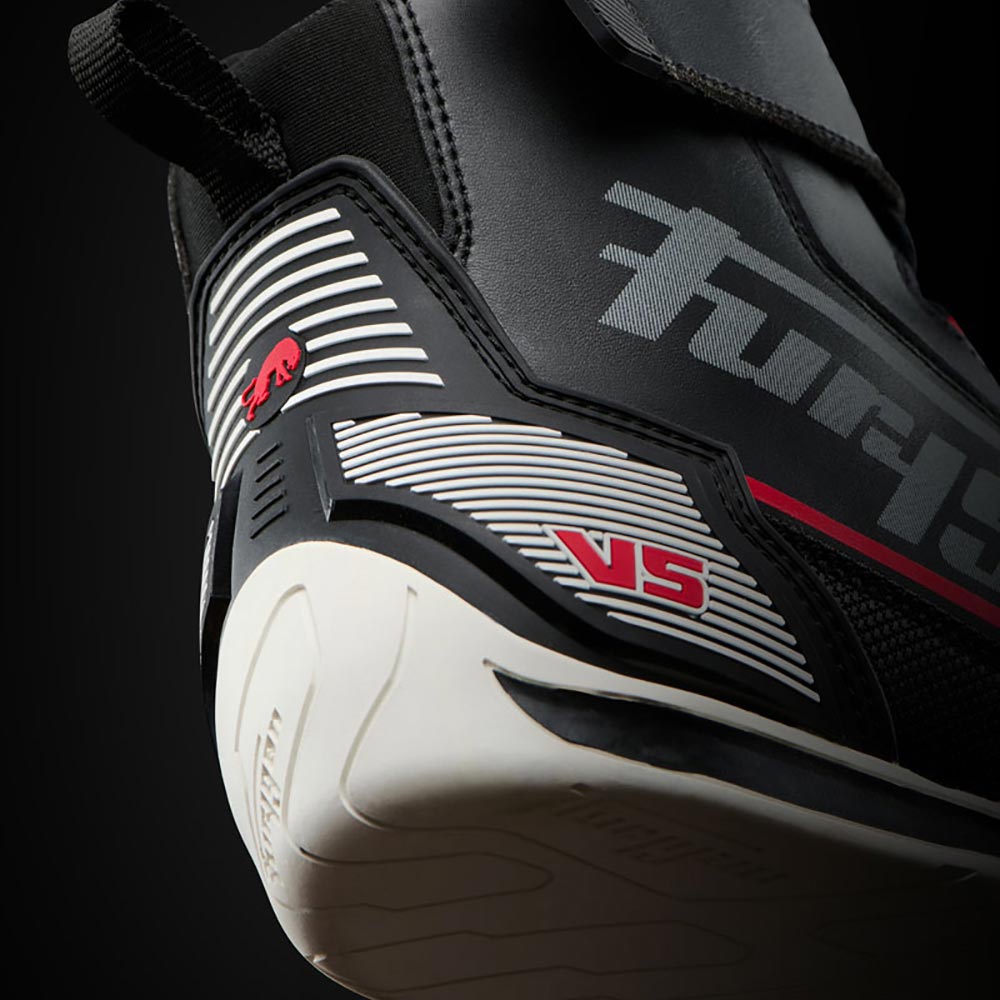 Baskets V5 D3O®