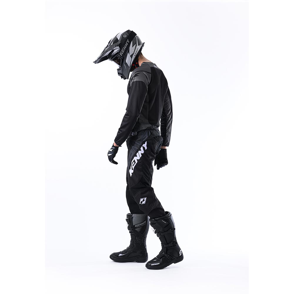 Pantalon Force - 2024
