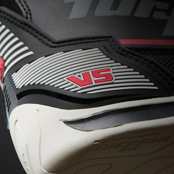 Baskets V5 D3O®