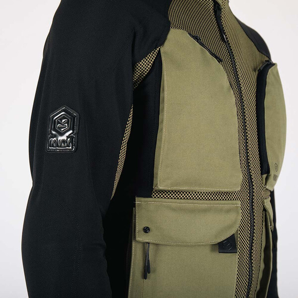 Veste Tor