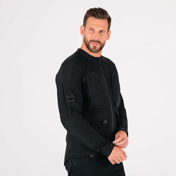 Veste Tor